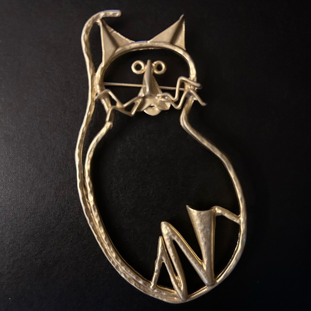 Abstract Cat Metal Brooch